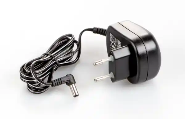 Power adapter 440-902