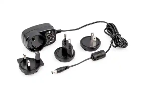 Power adapter YKA-04