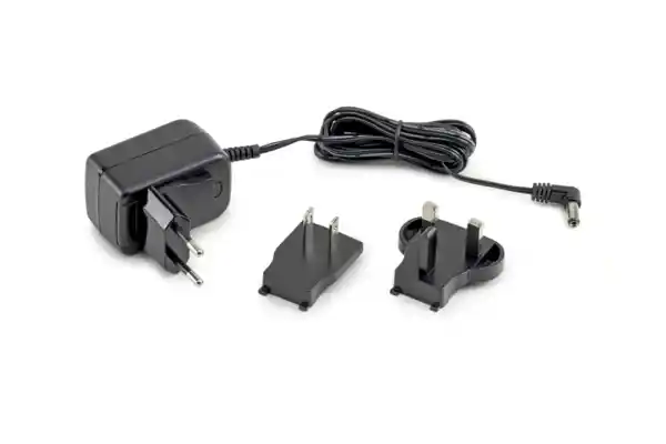 Power adapter YKA-45