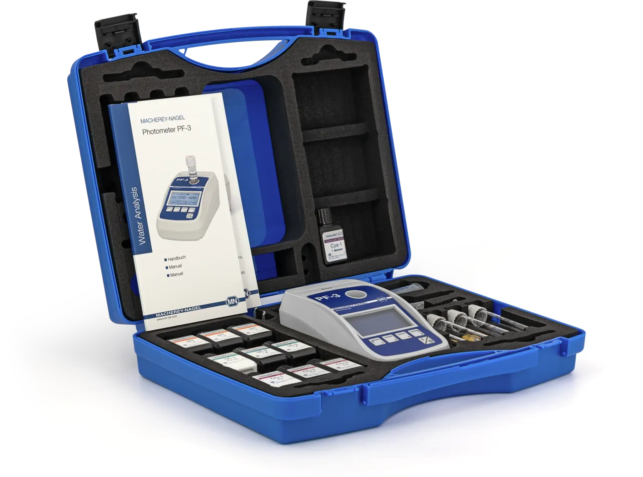 Compact photometer PF-3 Pool incl. test kits VISOCOLOR ECO Chlorine 6 free