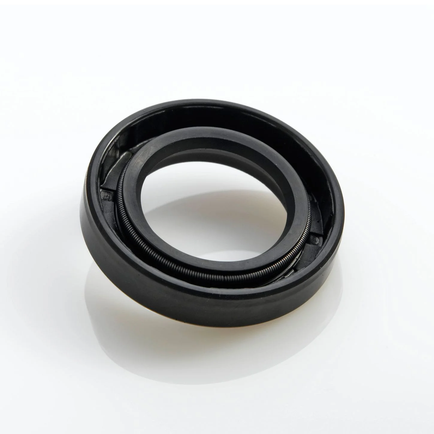 Oil Seal, Comparable to OEM #WAT005081, Old# WAT025669