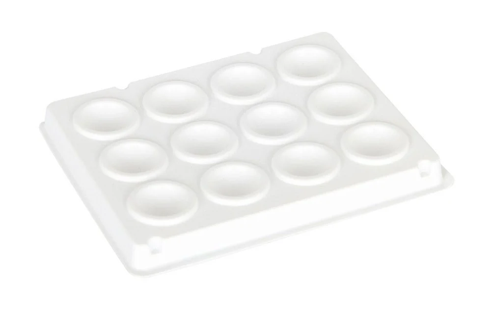 Spot test plate