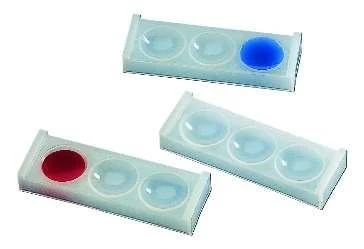 Colorimetric tray 3 round depressions Ø 21 mm, 28 x 58 mm