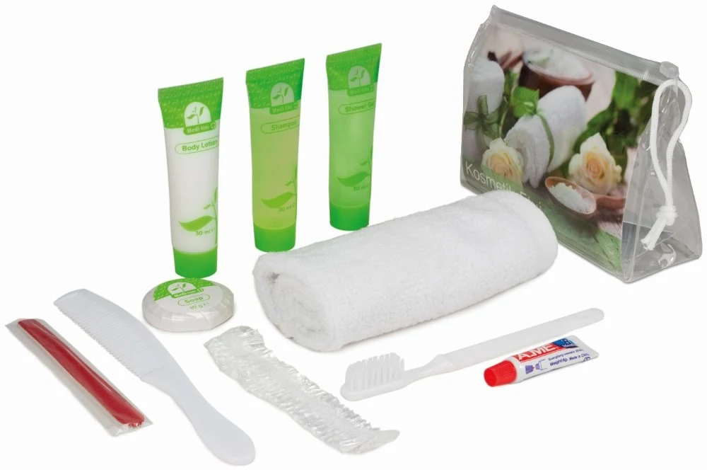Cosmetic kit