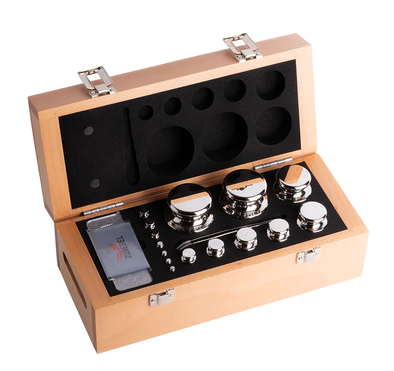 WOODEN BOX SET TOT. 611,11g E2